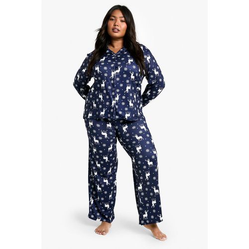 Set pigiama Plus Size con pantaloni e renne - boohoo - Modalova