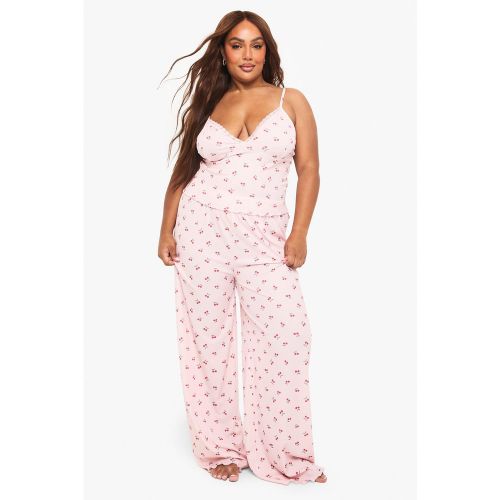 Pijama Plus De Pantalón Y Blusa Con Ribete De Encaje Y Estampado De Cerezas - boohoo - Modalova