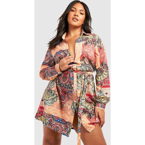 Vestido Camisero Plus De Manga Larga Con Estampado Cachemira - boohoo - Modalova