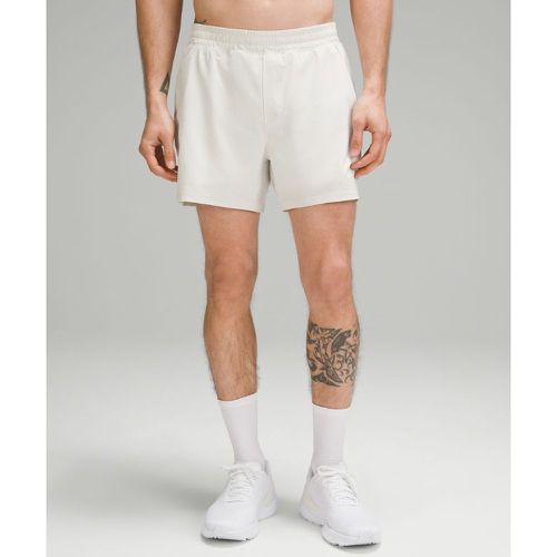 – Pace Breaker Shorts mit Liner für Männer – 13 cm – Größe XS - lululemon - Modalova