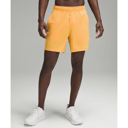 – Pace Breaker Shorts ohne Liner für Männer – 18 cm – Orange – Größe M - lululemon - Modalova