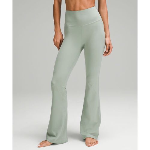 – Groove Hose mit superhohem Bund und ausgestelltem Bein aus Nulu für Frauen – Größe 8 - lululemon - Modalova