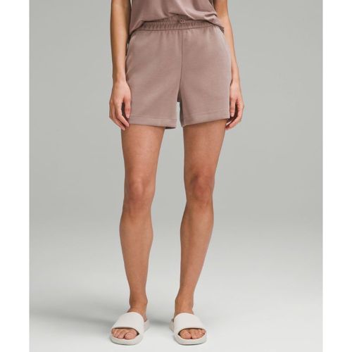 – Softstreme Shorts mit hohem Bund für Frauen – 10 cm – Braun – Größe 10 - lululemon - Modalova