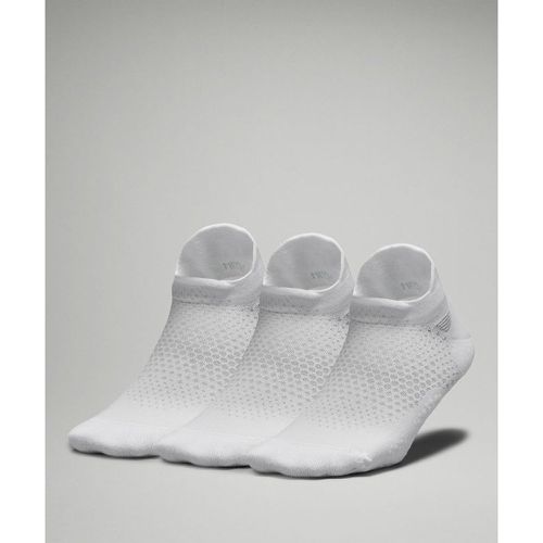 – MacroPillow Laufsocken mit Knöchelschutz und mittlerer Dämpfung 3er-Pack für Frauen – Weiß – Größe L - lululemon - Modalova
