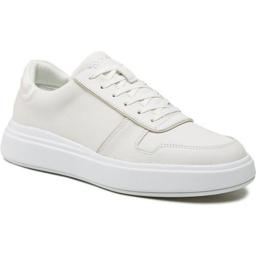 Sneakers - Low Top Lace Up Piping HM0HM00992 Triple White 0K4 - Calvin Klein - Modalova