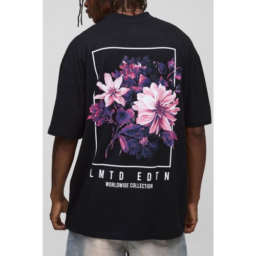 T-shirt Tall oversize con grafica di fiori sul retro - boohoo - Modalova