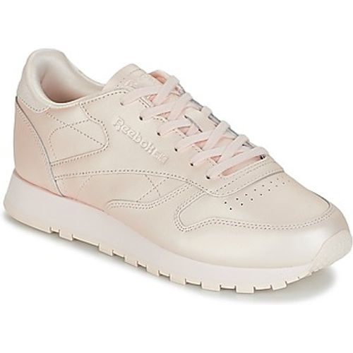 CLASSIC LEATHER women's Shoes (Trainers) in - Reebok Classic - Modalova