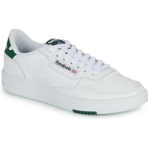 COURT PEAK women's Shoes (Trainers) in - Reebok Classic - Modalova