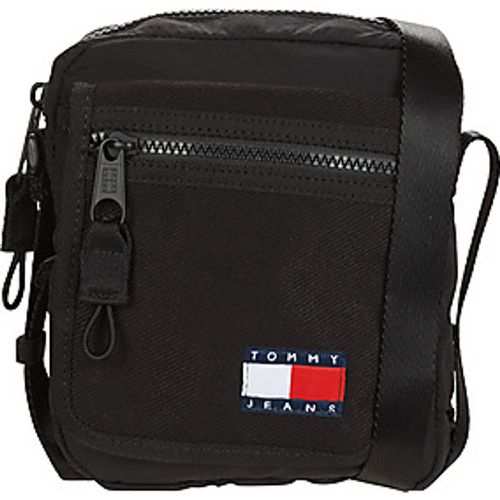 TJM MISSION REPORTER men's Pouch in - Tommy Jeans - Modalova