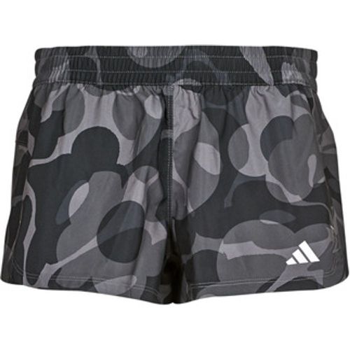 PACER TR-ES AOP women's Shorts in - Adidas - Modalova