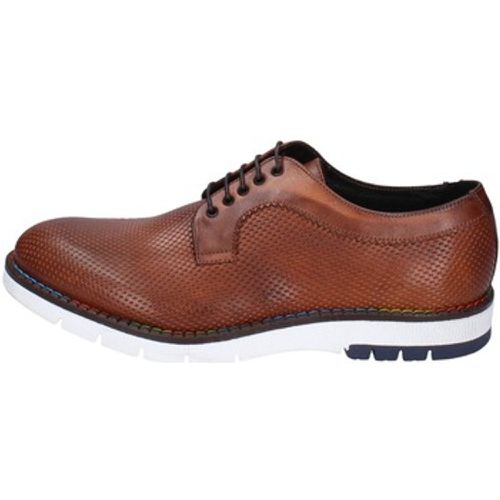 EZ320 men's Derby Shoes & Brogues in - Eveet - Modalova