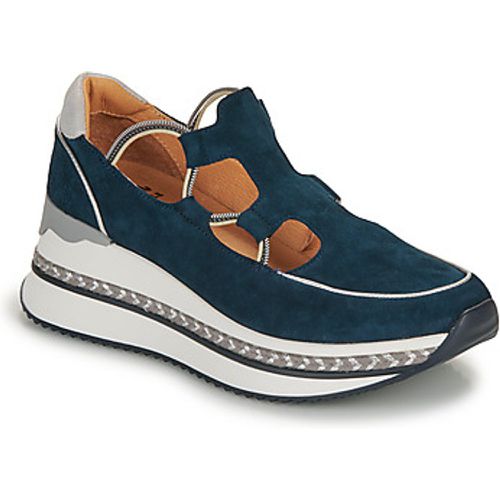 ESTACA women's Shoes (Trainers) in - Mam'Zelle - Modalova