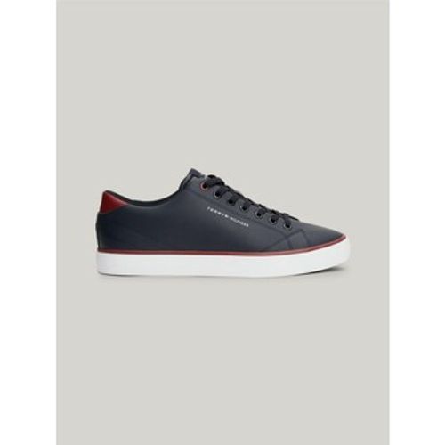 TH HI VULC CORE LOWLEATHER men's Shoes (Trainers) in - Tommy Hilfiger - Modalova