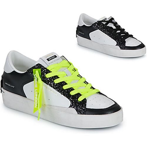 SK8 DELUXE women's Shoes (Trainers) in - Crime London - Modalova