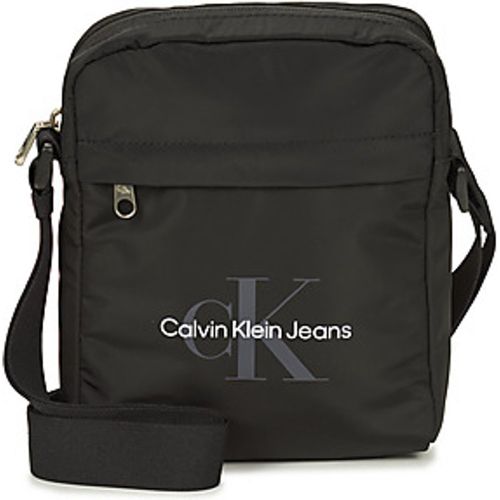 SPORT ESSENTIALS REPORTER 18 men's Pouch in - Calvin Klein Jeans - Modalova