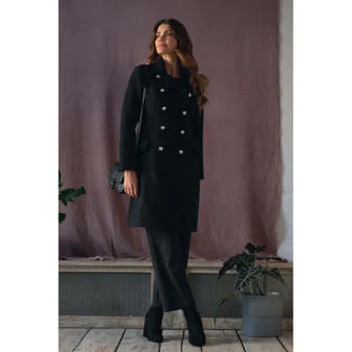 Textured Knit Button Front Trench Coat women's Coat in - Izabel London - Modalova