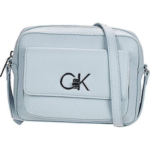 Umhängetasche RE-LOCK CAMERA BAG W/FLAP PBL - Calvin Klein Jeans - Modalova