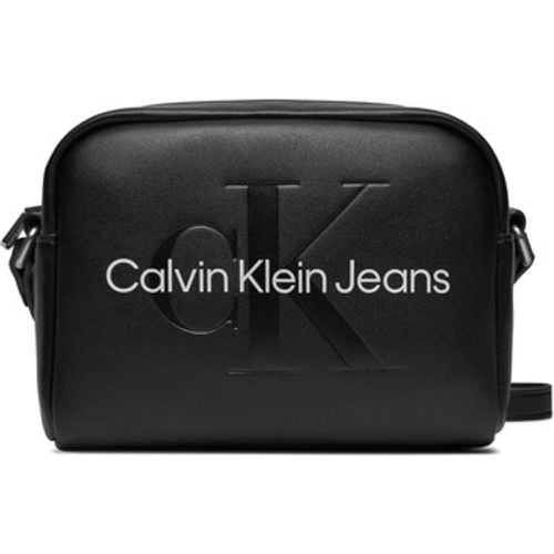 Taschen SCULPTED CAMERA 18 MONO K60K612220 - Calvin Klein Jeans - Modalova