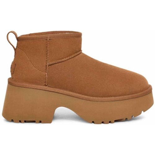 Stiefeletten 1158311 CLASSIC ULTRA MINI NEW HEIGHTS - Ugg - Modalova