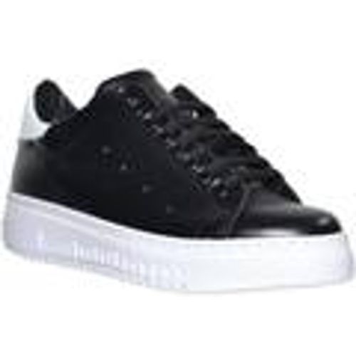 Sneakers Sneaker bassa uomo nera in vera pelle con fortino bianco fondo - Malu Shoes - Modalova