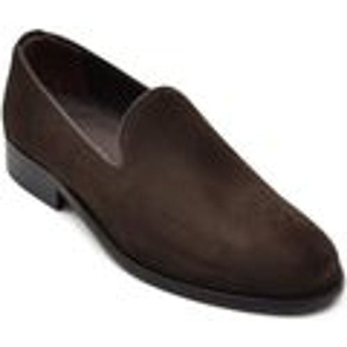 Scarpe Mocassino uomo slip on classico in vera pelle camoscio - Malu Shoes - Modalova