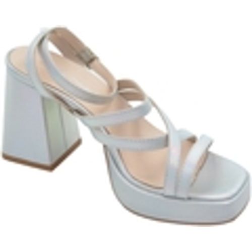 Sandali Sandali donna laminato argento con plateau tacco largo chiusura - Malu Shoes - Modalova