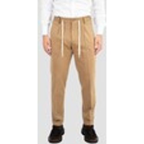 Pantaloni Pantalone con coulisse - Out/Fit - Modalova