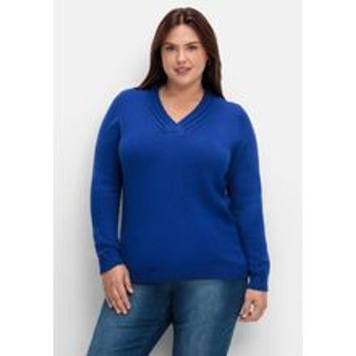 Große Größen: Pullover mit raffiniertem V-Ausschnitt, royalblau, Gr.44 - sheego - Modalova