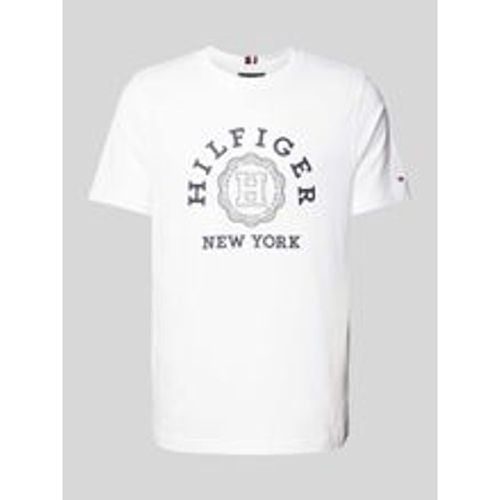 T-Shirt mit Label-Print - Tommy Hilfiger - Modalova