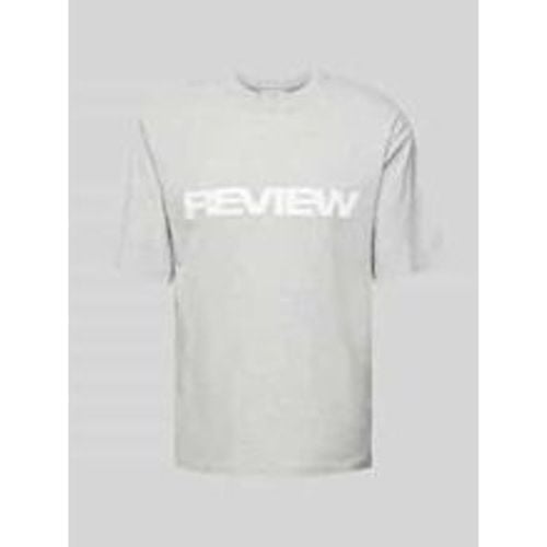 T-Shirt mit Label-Print - Review - Modalova