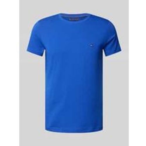 Slim Fit T-Shirt mit Rundhalsausschnitt - Tommy Hilfiger - Modalova