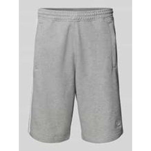 Regular Fit Sweatshorts mit Label-Stitching - Adidas - Modalova