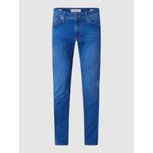 Slim Fit Jeans mit Stretch-Anteil Modell 'Chuck' - BRAX - Modalova