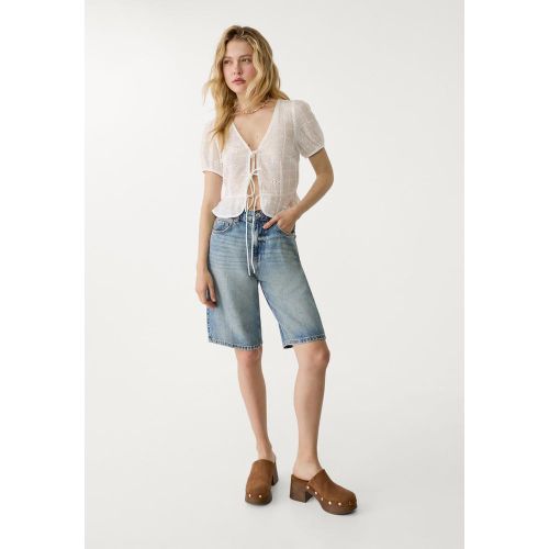 D95 Jort bermuda denim DENIM OVERDYED DÉLAVÉ 32 - Stradivarius - Modalova