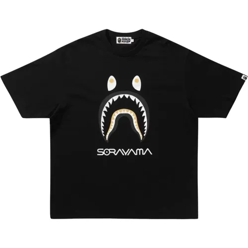 Limitierte Auflage Shark Tee von Hajime Sorayama , Herren, Größe: L - A Bathing APE - Modalova