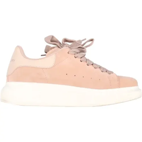 Pre-owned Sneakers, female, , Size: 7 US Pre-owned Suede sneakers - Alexander McQueen Pre-owned - Modalova