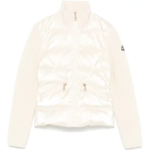 Stilvolle Juniorjacke in Lebendiger Farbe - Moncler - Modalova