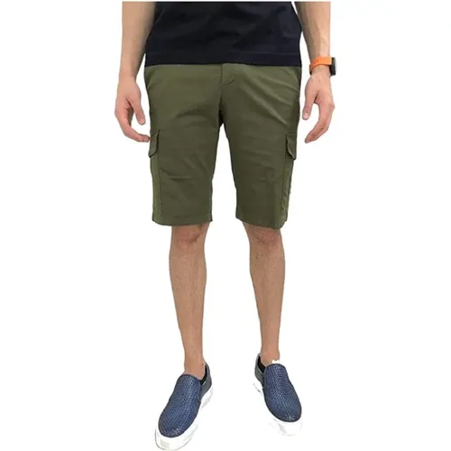 Casual Shorts, male, , Size: 2XL Bermuda Shorts - Alviero Martini 1a Classe - Modalova