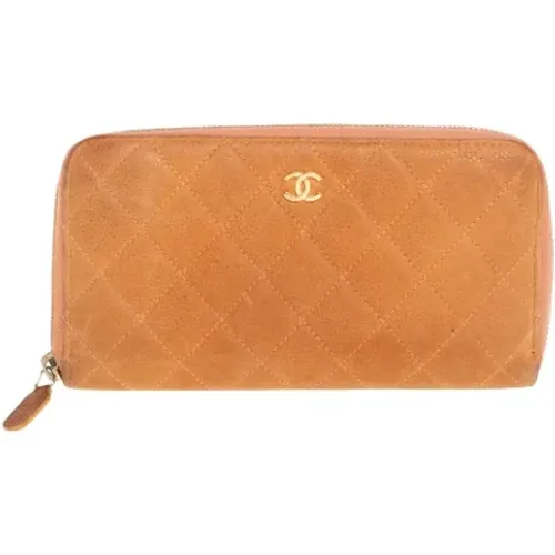 Pre-owned Suede wallets , female, Sizes: ONE SIZE - Chanel Vintage - Modalova