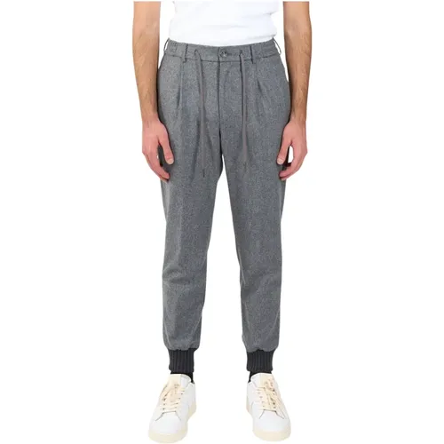 Sweatpants, male, , Size: M Super 100'S virgin wool trousers - Tagliatore - Modalova