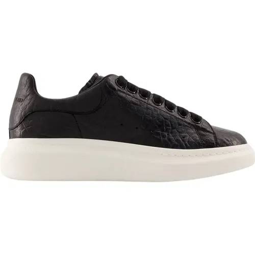 Leather Oversized Sneakers , male, Sizes: 8 UK, 10 UK, 5 UK, 7 UK, 11 UK, 9 UK, 6 UK - alexander mcqueen - Modalova