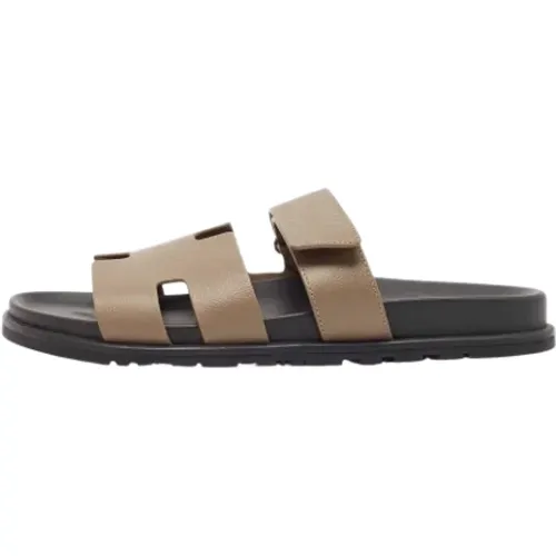 Pre-owned Flats, male, , Size: 10 1/2 US Pre-owned Leather sandals - Hermès Vintage - Modalova