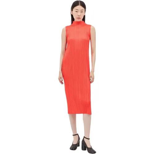 April Midi Kleid Plissierte Konstruktion - Issey Miyake - Modalova