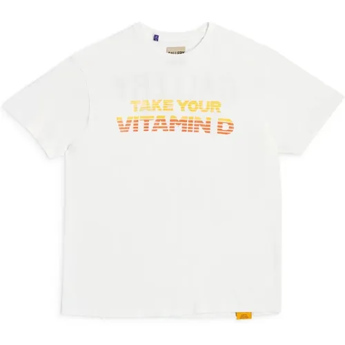 T-Shirts, male, , Size: M Vitamin D Tee '' 1970s Style - Gallery Dept. - Modalova