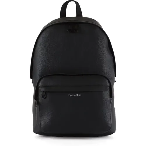 Hammered effect backpack with front logo , male, Sizes: ONE SIZE - Calvin Klein - Modalova