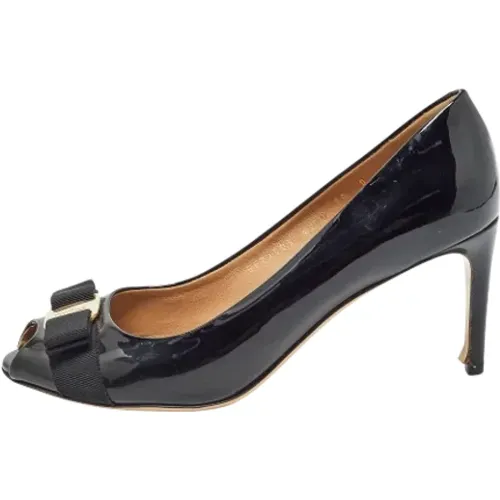 Pre-owned Pumps, female, , Size: 10 1/2 US Pre-owned Leather heels - Salvatore Ferragamo Pre-owned - Modalova