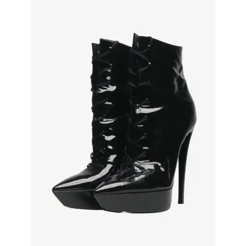 Pre-owned Lace boots , female, Sizes: 5 1/2 UK - Saint Laurent Vintage - Modalova