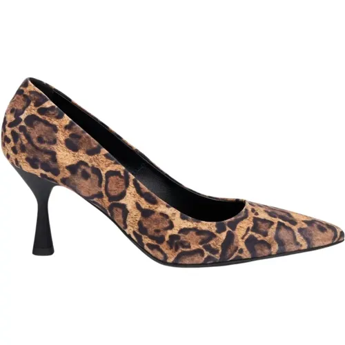 Pumps, female, , Size: 6 US Leopard Print Pumps Shoes - AGL - Modalova