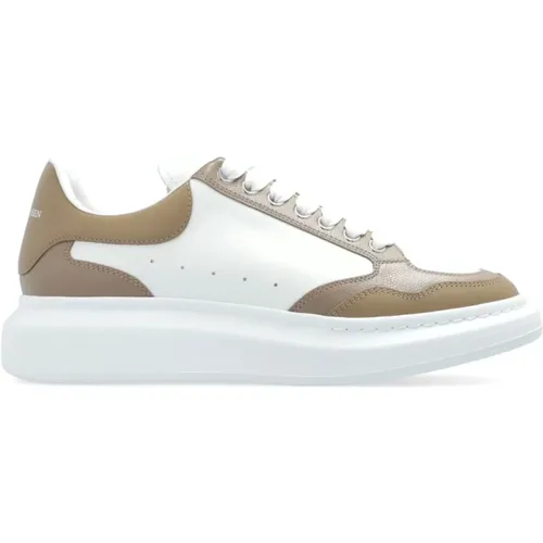 Grey Oversize Sneakers , male, Sizes: 9 UK, 8 UK - alexander mcqueen - Modalova