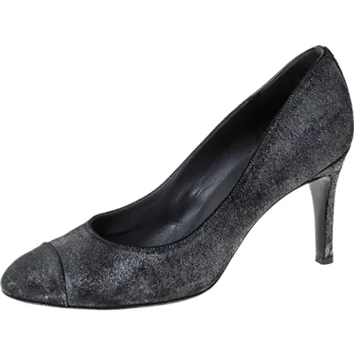 Pre-owned Pumps, female, , Size: 10 1/2 US Pre-owned Suede heels - Chanel Vintage - Modalova